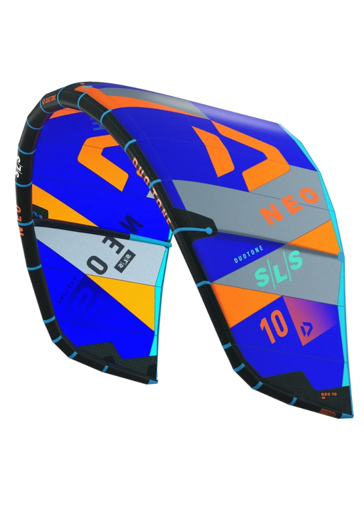 Pipa de kitesurf Duotone Neo SLS azul e laranja, equipamento esportivo Orca Sports