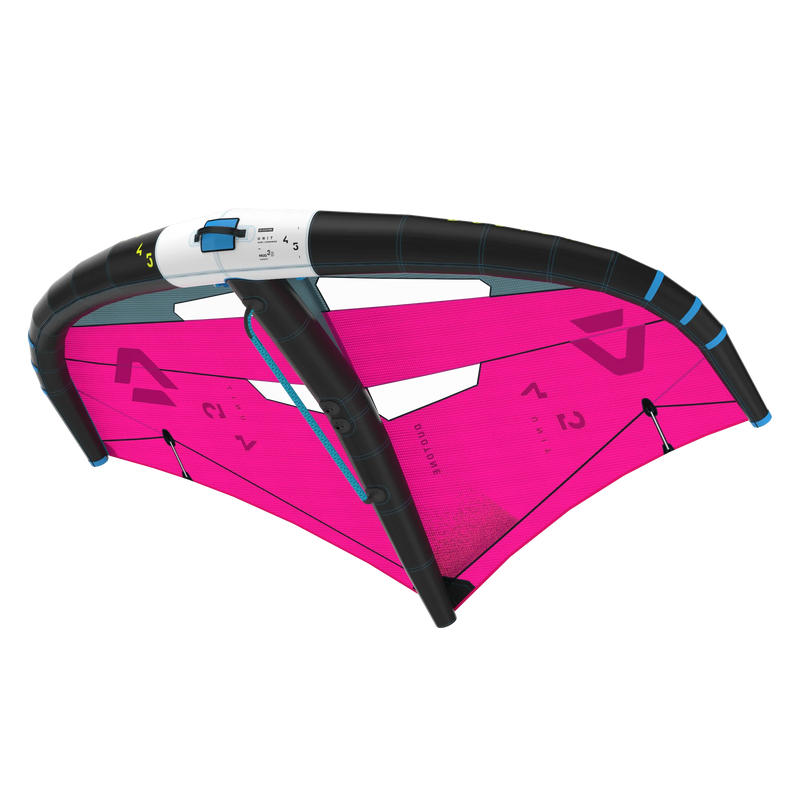 Asa wing Duotone rosa e preta para kitesurf da Orca Sports, fundo preto, esportes aquáticos